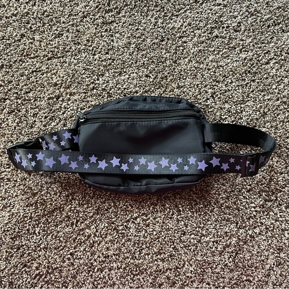 Olivia Rodrigo Guts Tour Fanny Pack - Picture 3 of 5